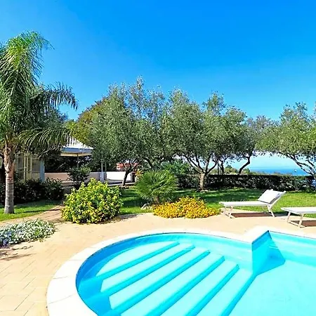 B&B Garden 4*