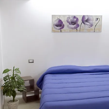 Garden Bed & Breakfast 3*