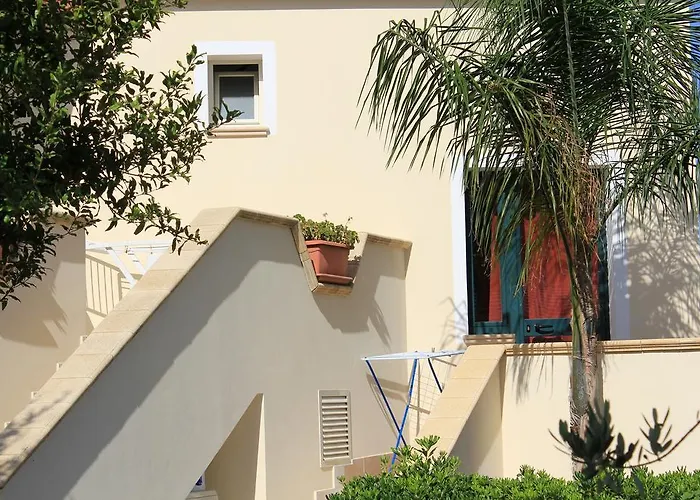 Alojamento de Acomodação e Pequeno-almoço Garden 4*