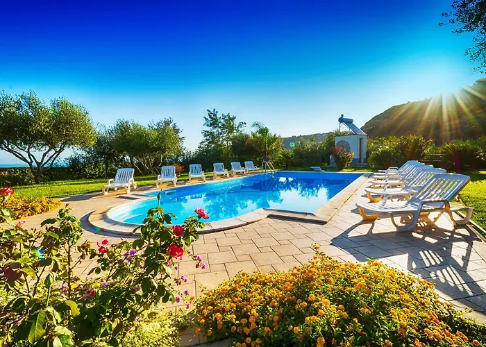 Garden Frühstückspension 4*