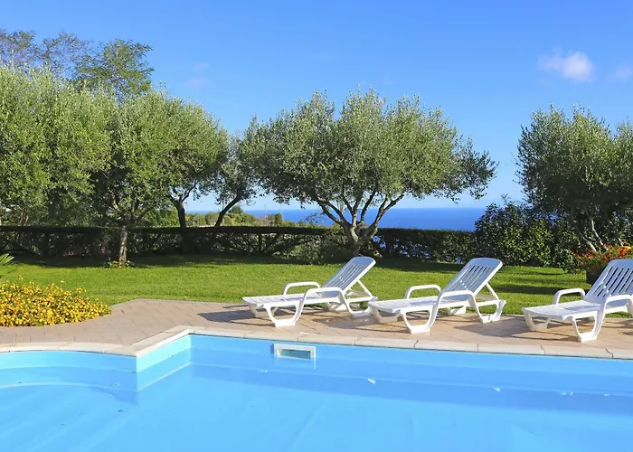 Garden Frühstückspension Drapia